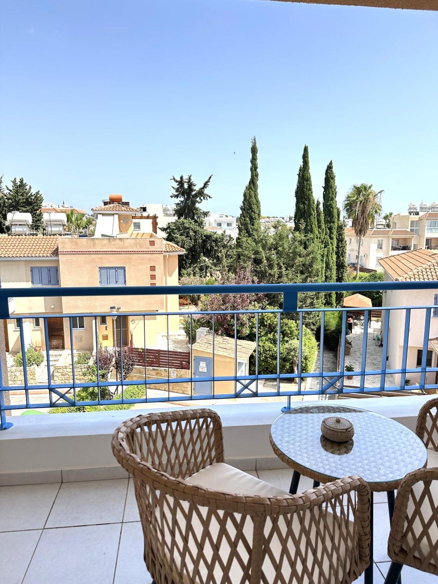 H&O Golden Sun Suite Paphos Exterior foto