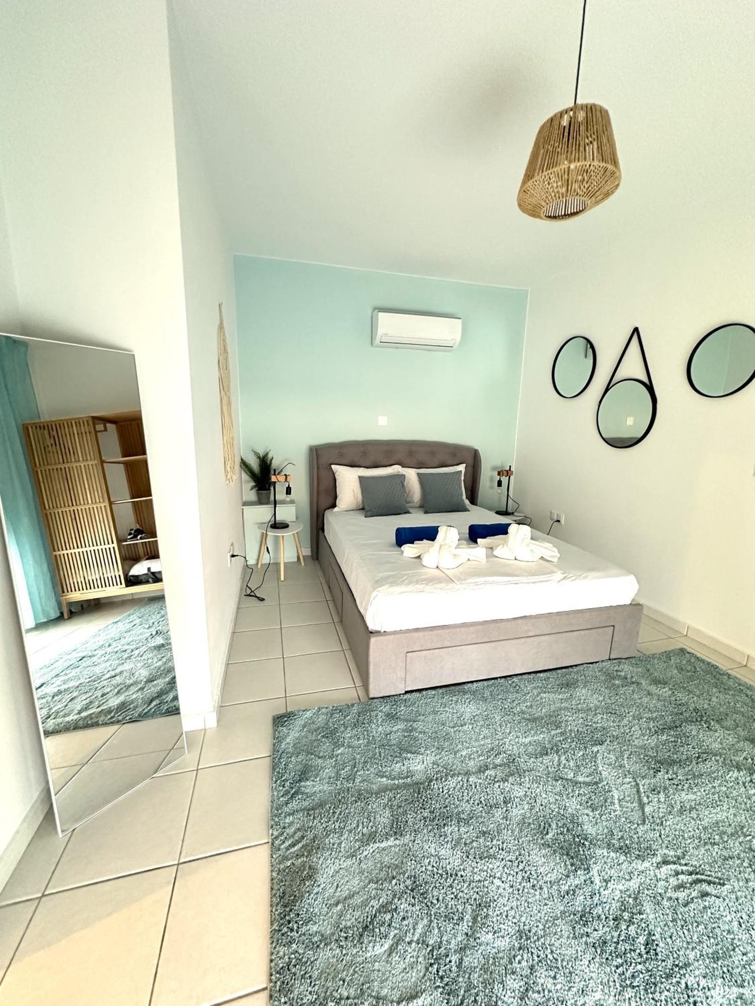 H&O Golden Sun Suite Paphos Exterior foto